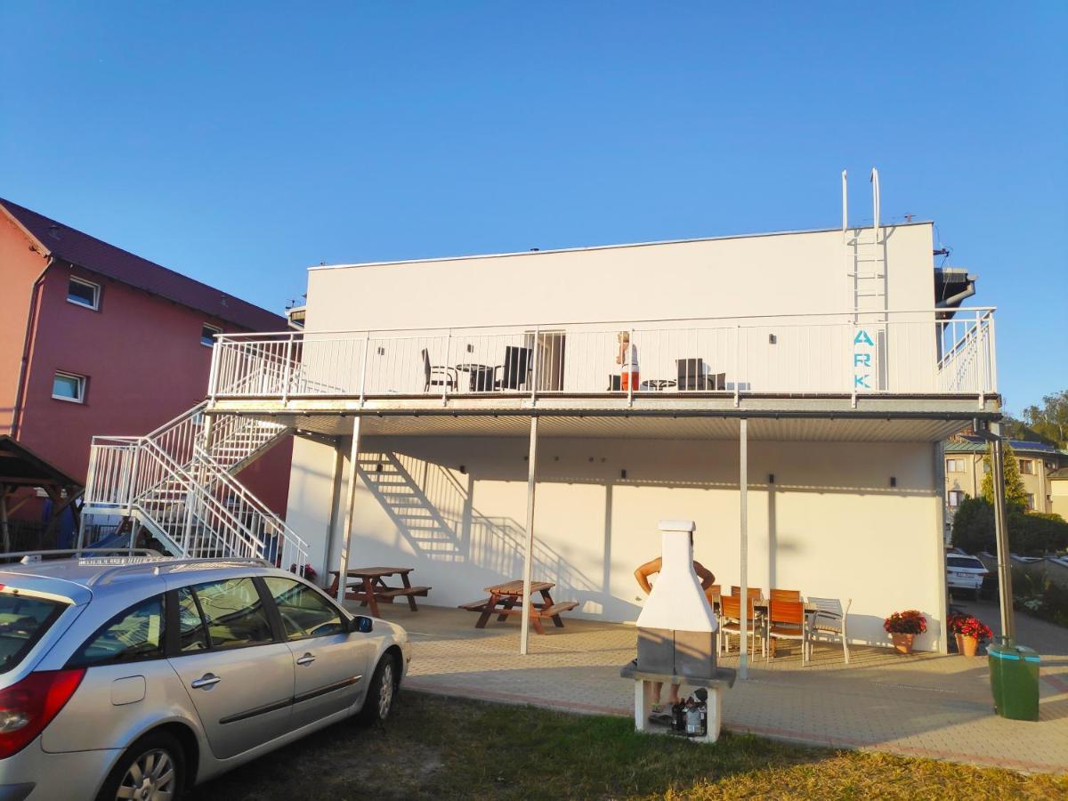 Pokoje Arka Międzywodzie Exterior foto